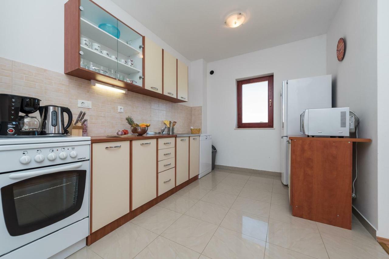 Apartments Blandona Biograd Na Moru Exterior photo