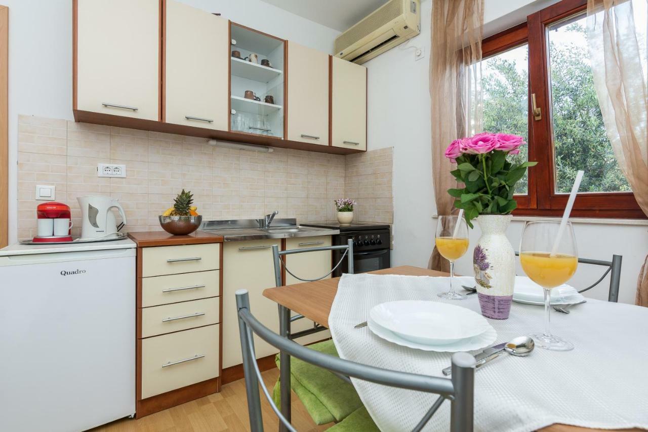 Apartments Blandona Biograd Na Moru Exterior photo